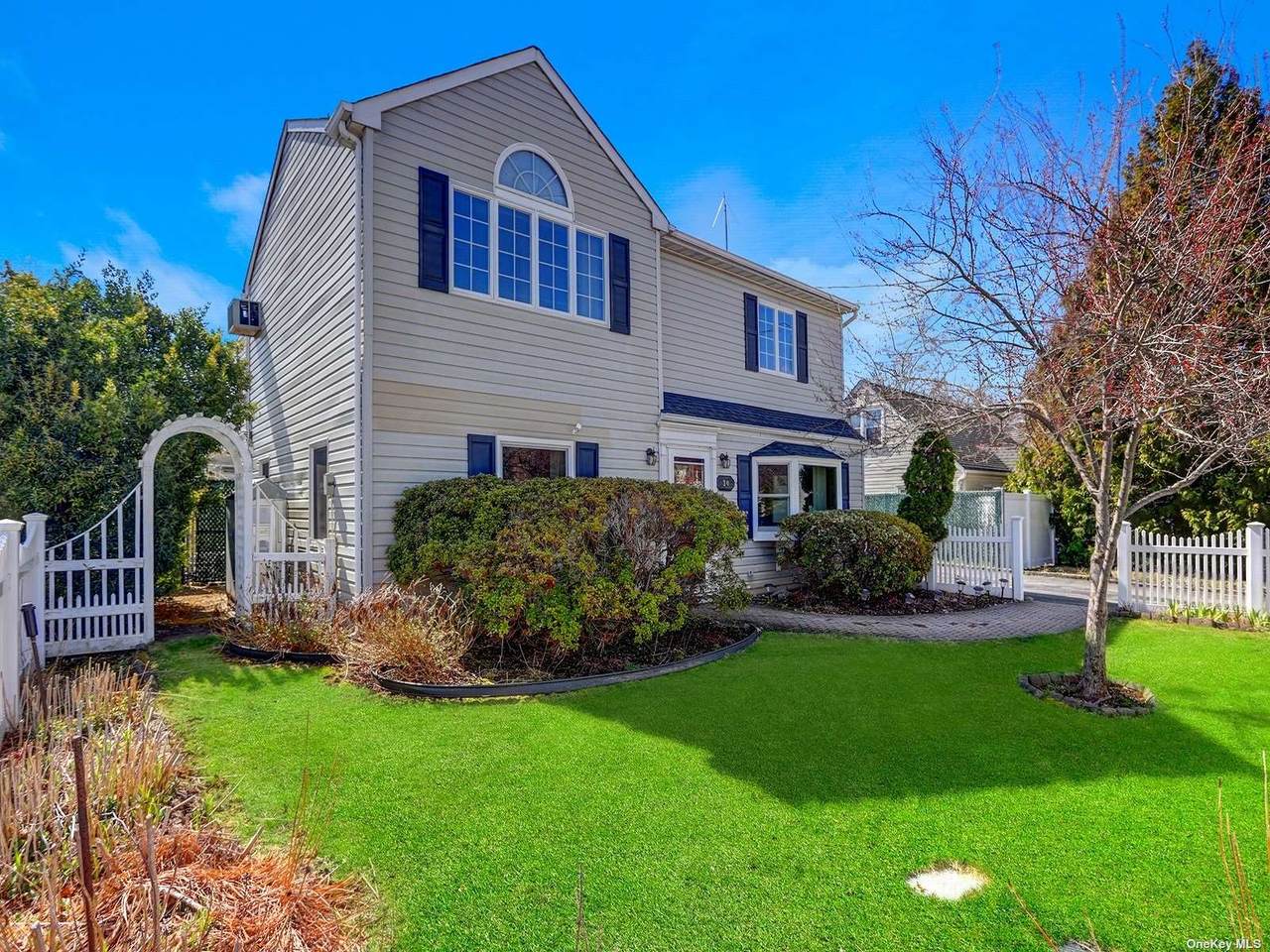 30 Libby Avenue - Photo 1