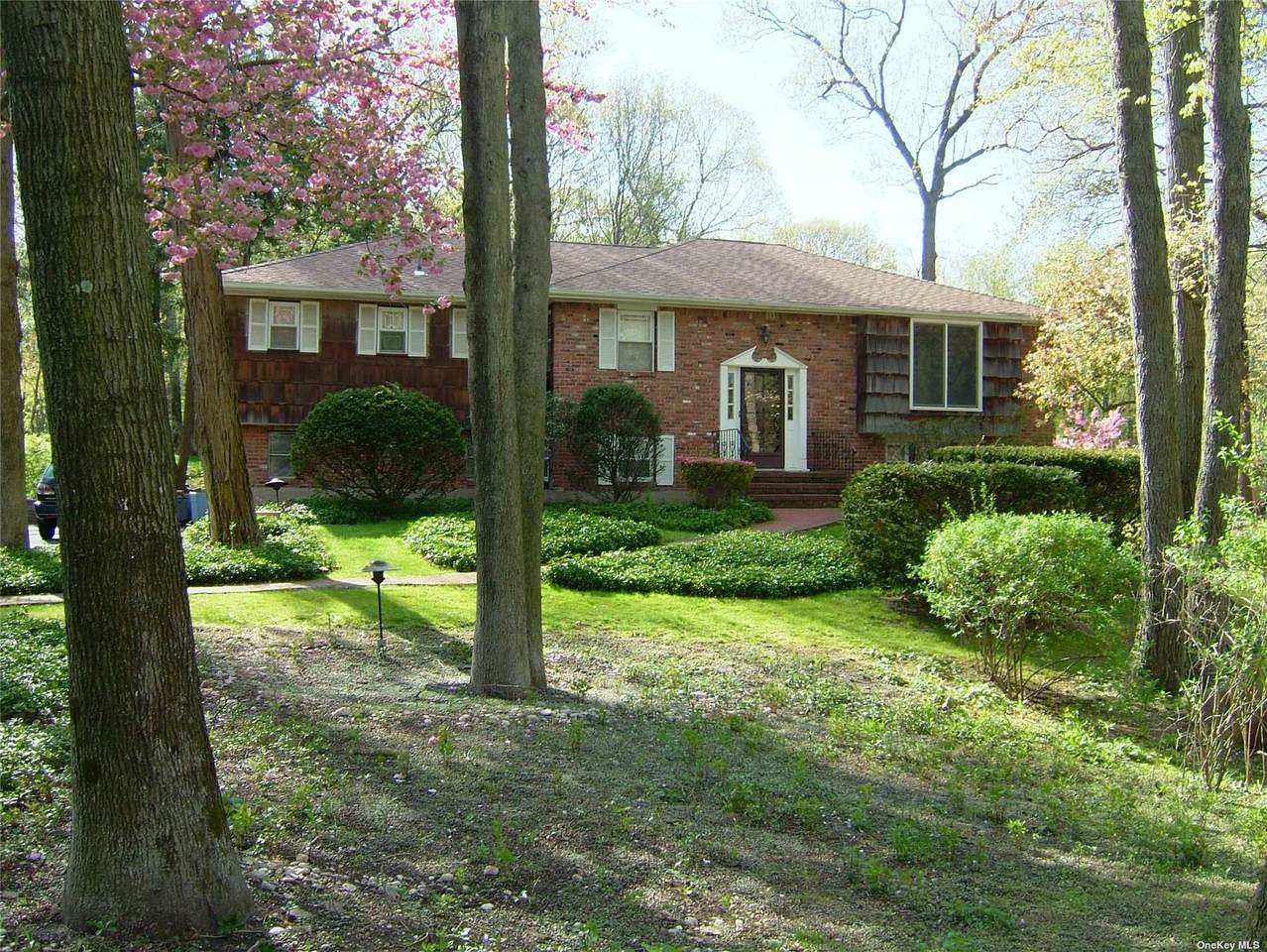 24 Village Hill Drive - Photo 1