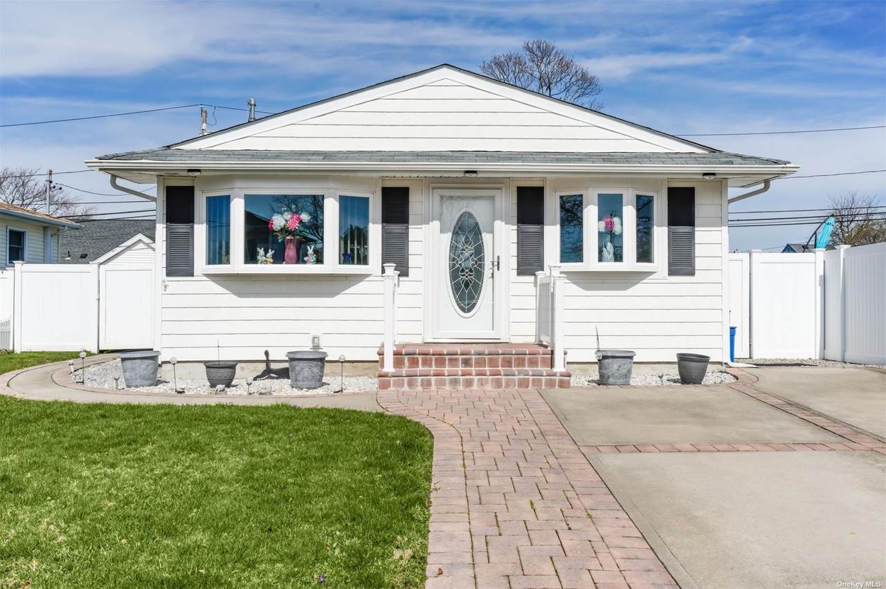 314 Deauville Parkway - Photo 1