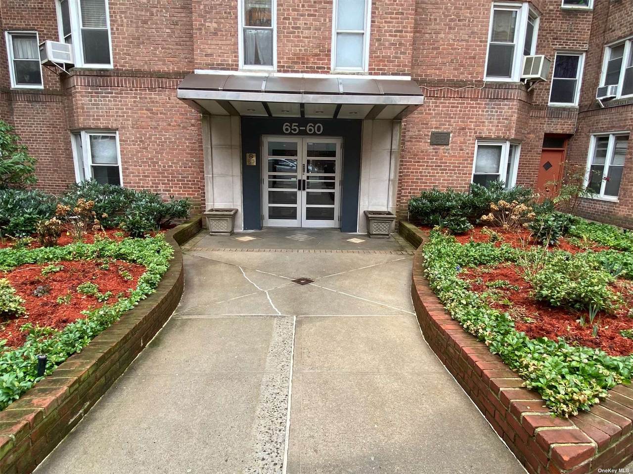 65-60 Wetherole Street - Photo 1