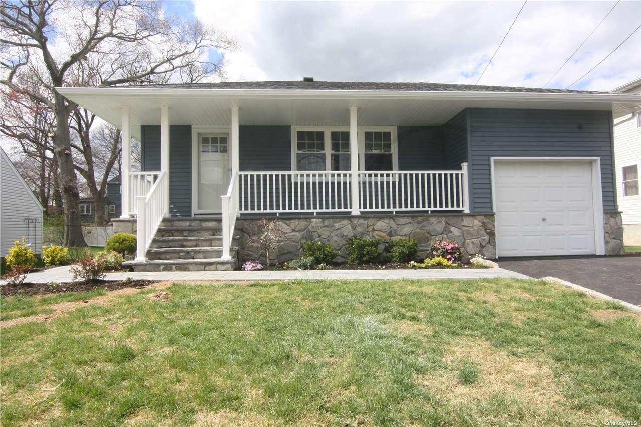 2333 Fowler Street - Photo 1