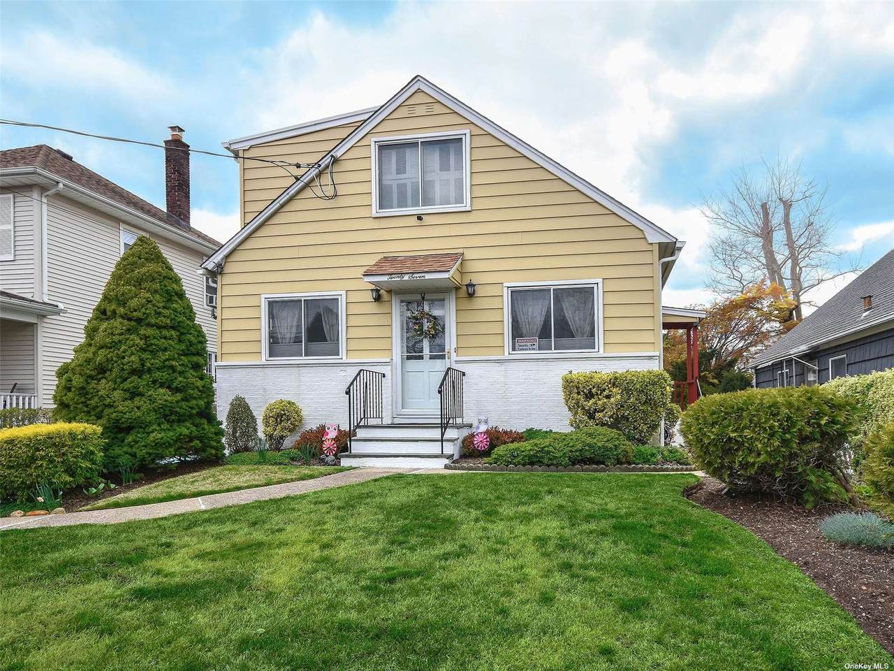 27 Edgewood Road - Photo 1