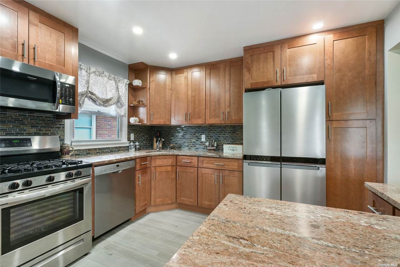 90-32 Shore Parkway - Photo 1