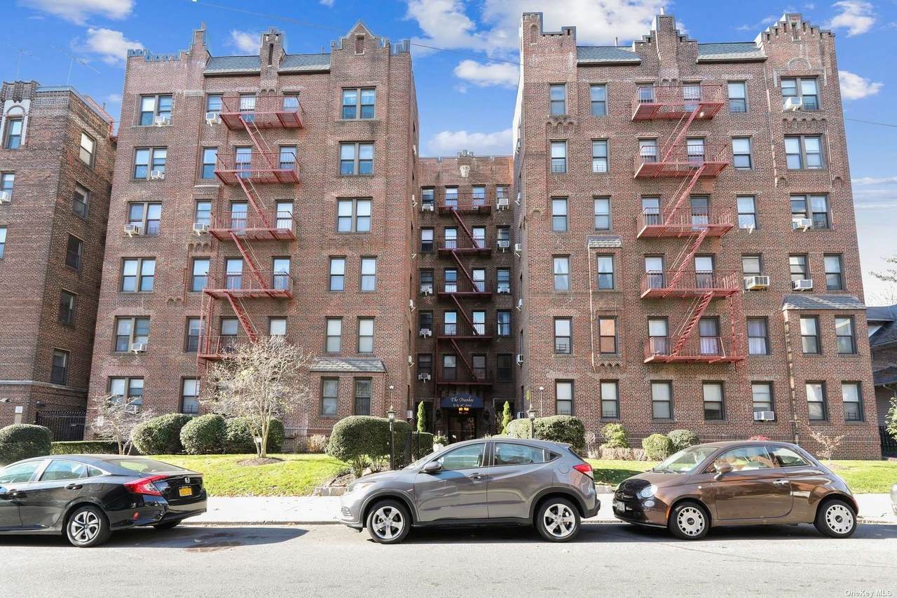 83-84 116th Street - Photo 1