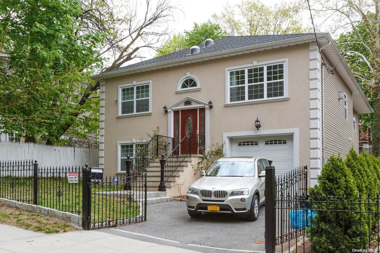 366 Park Hill Avenue - Photo 1