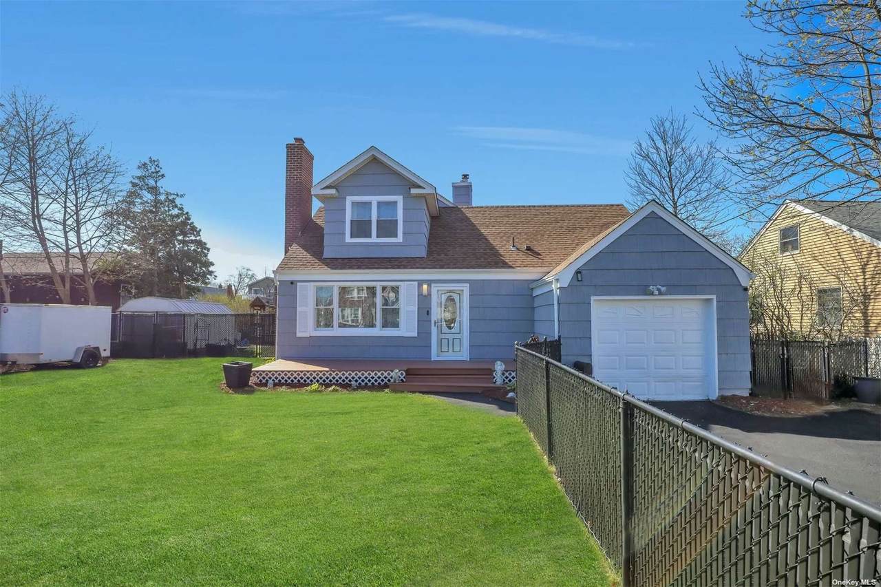 51 Lebrun Avenue - Photo 1