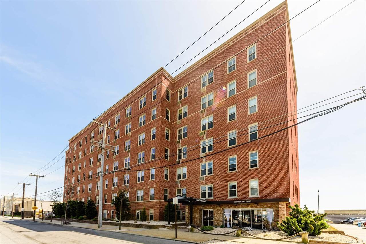 560 Broadway - Photo 1