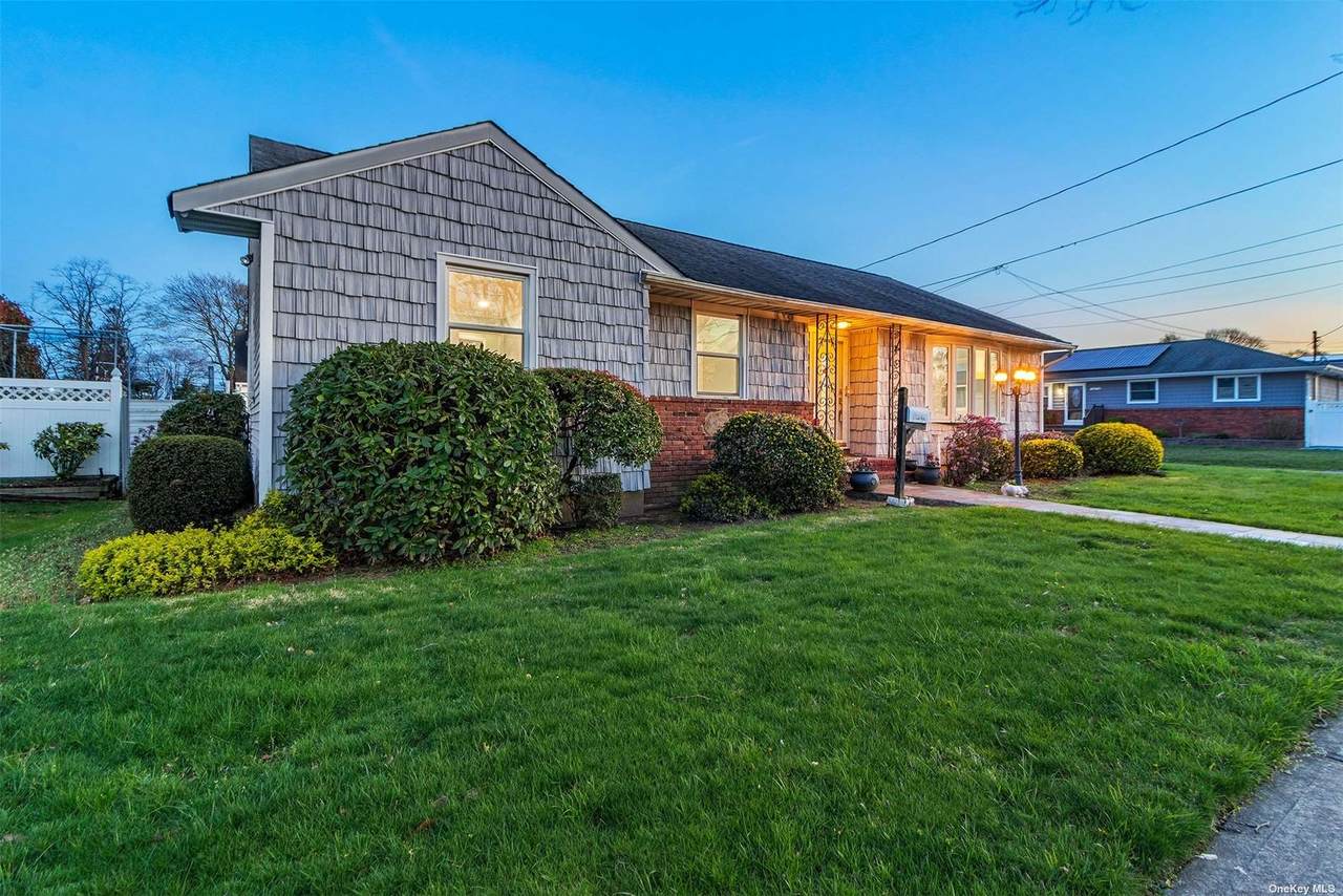 131 Liberty Avenue - Photo 1