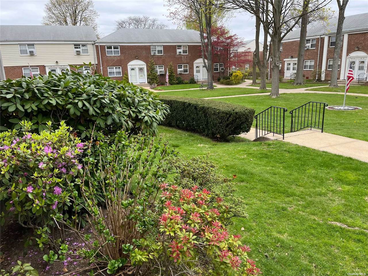 6875 Bell Blvd - Photo 1