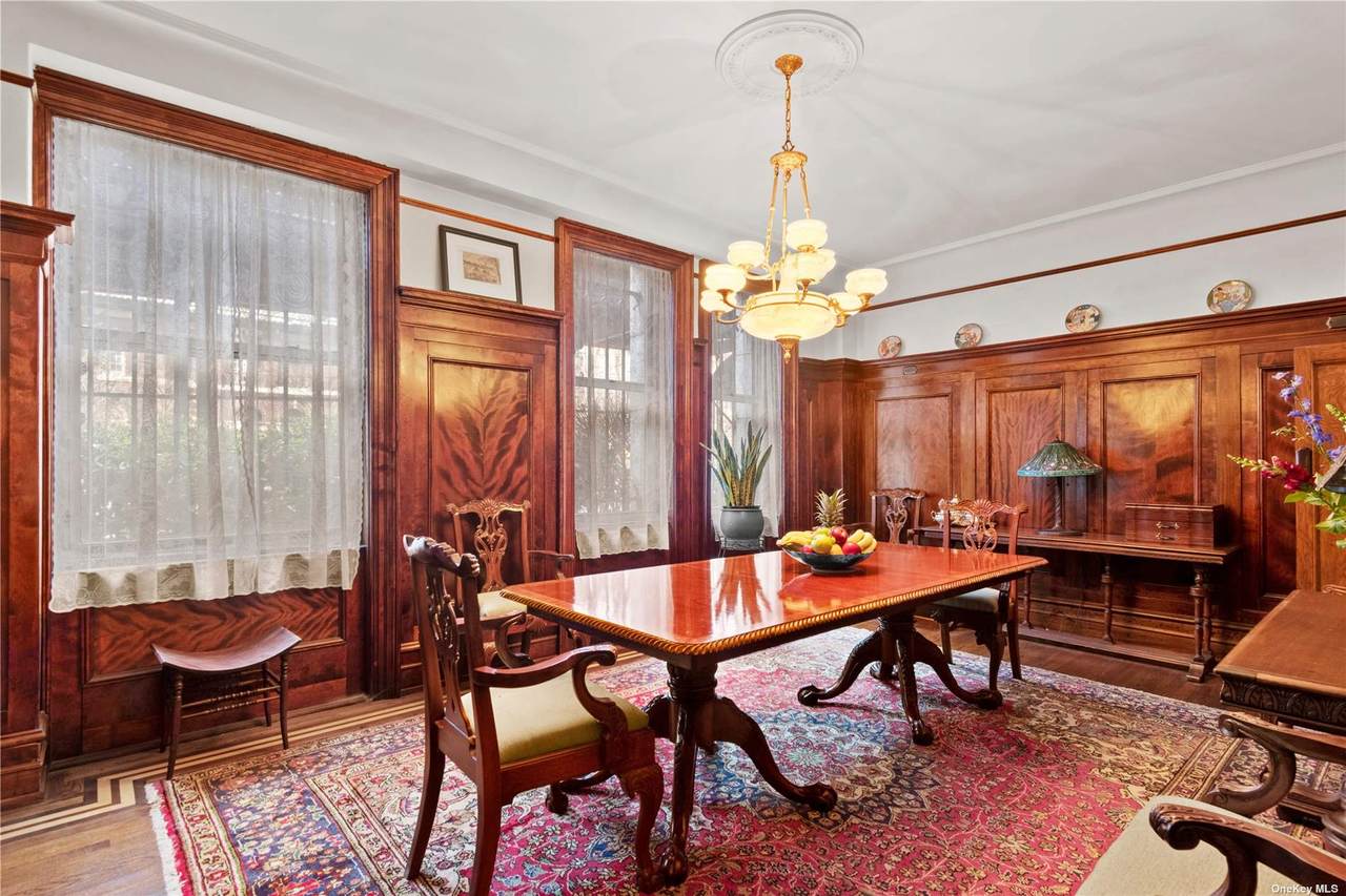800 Riverside Drive - Photo 1
