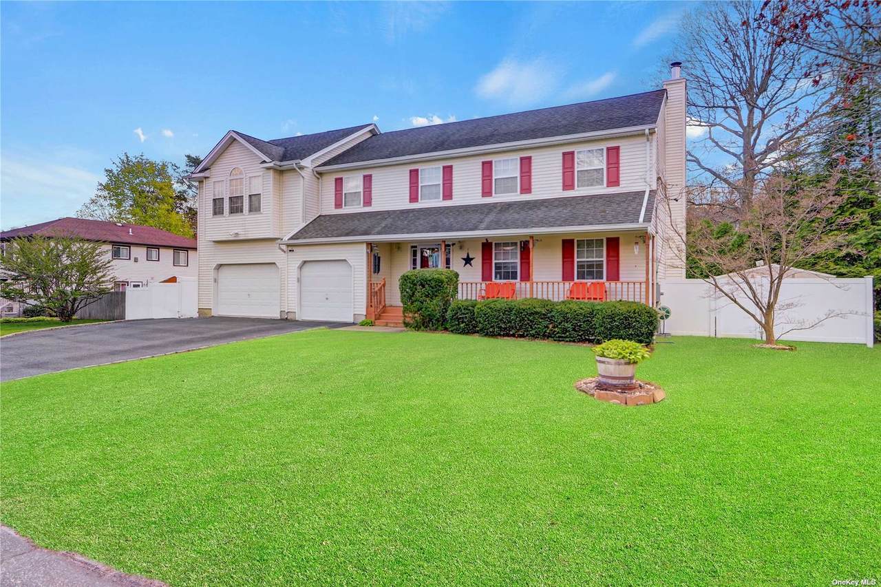 2 Sachem Drive - Photo 1