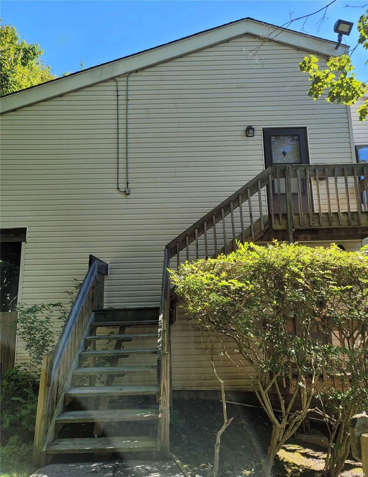 23 Hillside Terrace - Photo 1