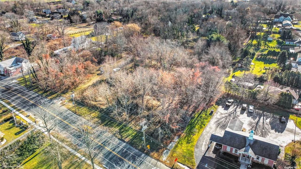1519 Main Road - Photo 1