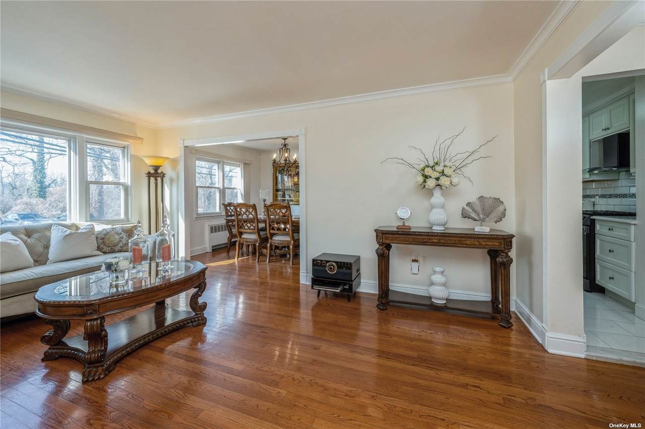 821A Midland Avenue - Photo 1