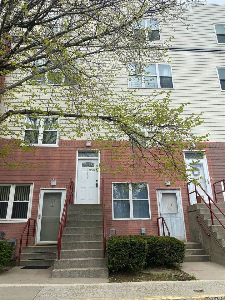118 Neptune Lane - Photo 1