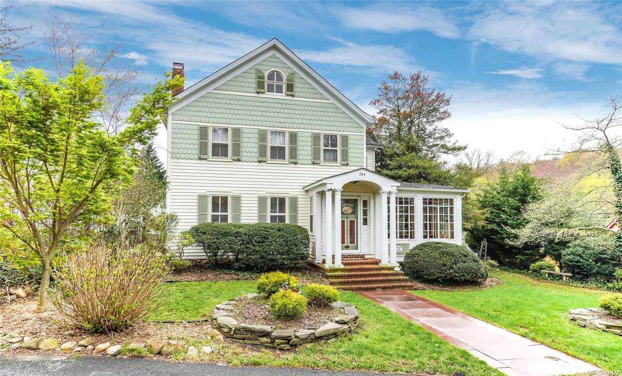 204 Chestnut Street - Photo 1