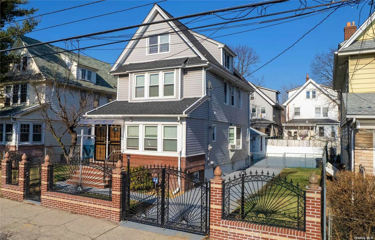 88-15 188th Street - Photo 1