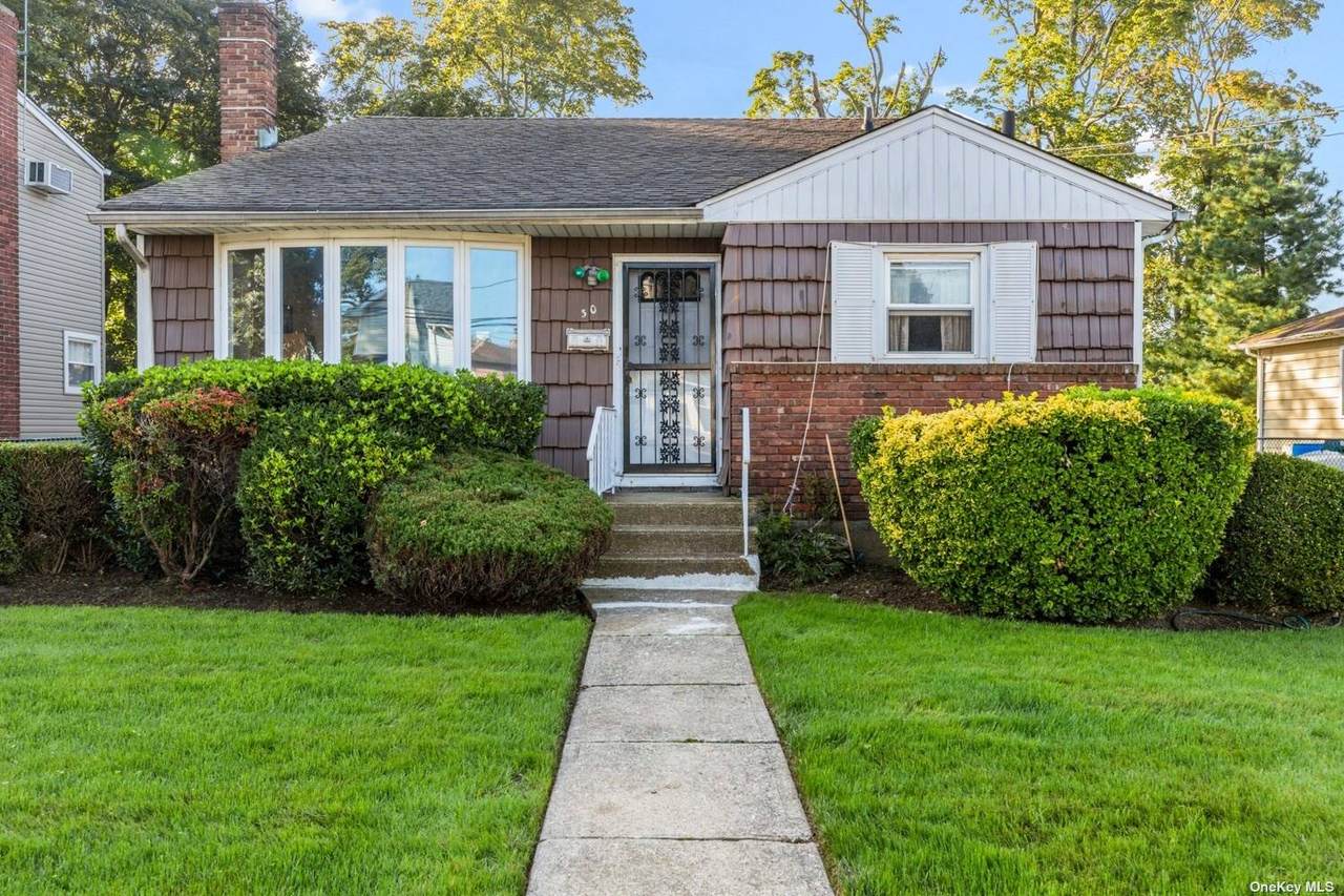 30 Cumberland Avenue - Photo 1