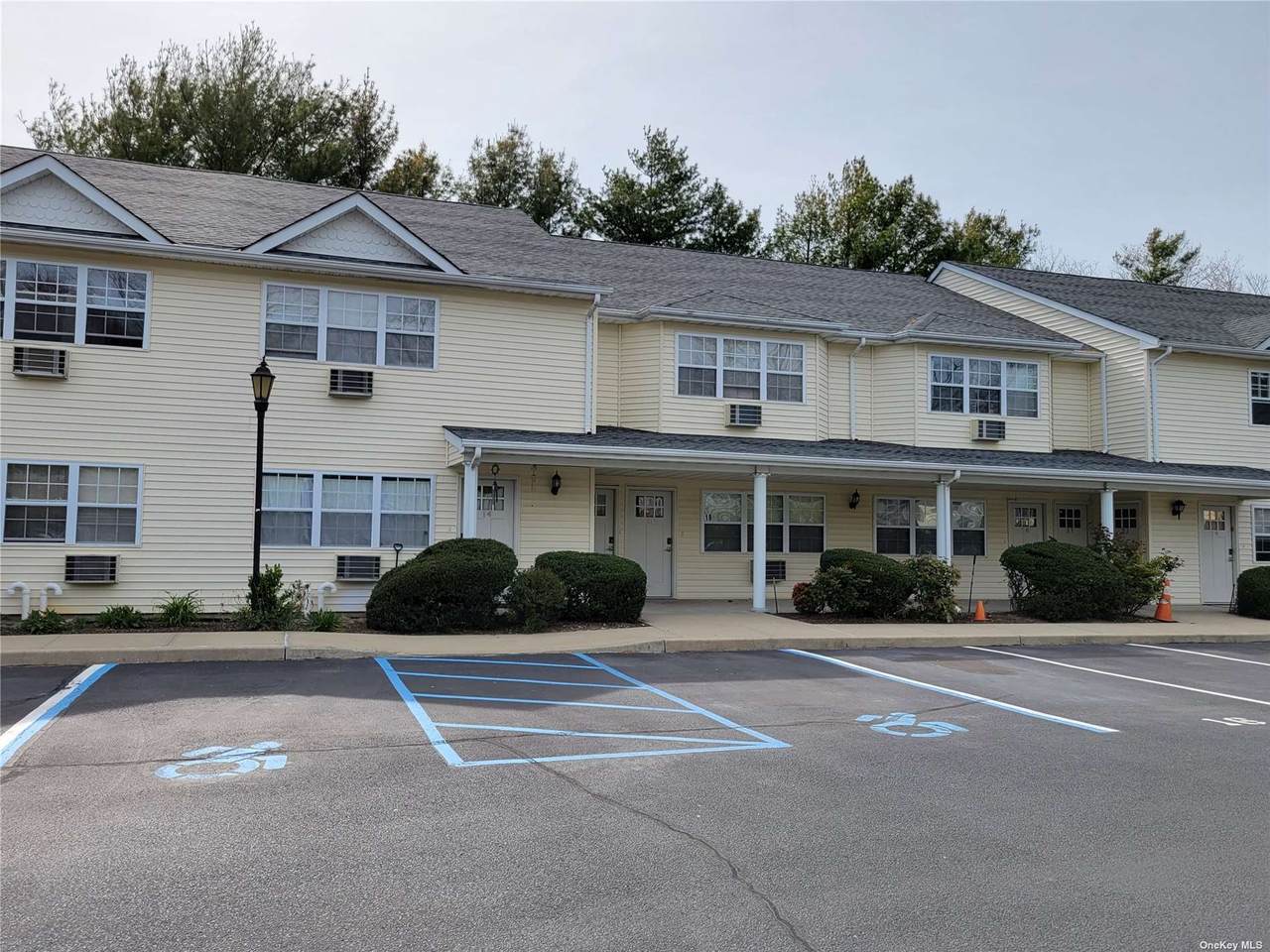 43 Noelle Court - Photo 1