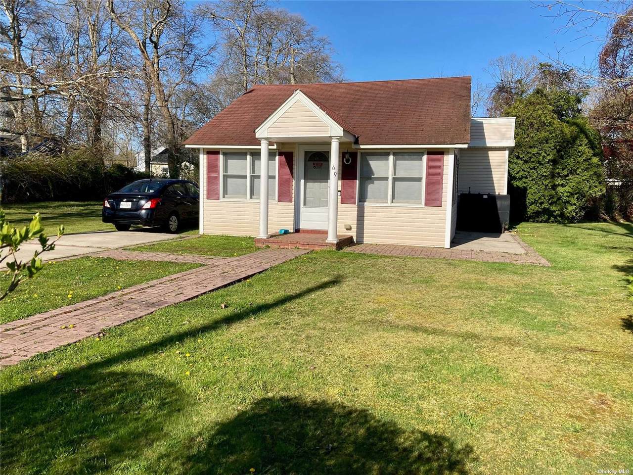 69 Locust Drive - Photo 1