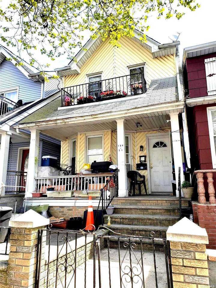 104-31 118th Street - Photo 1