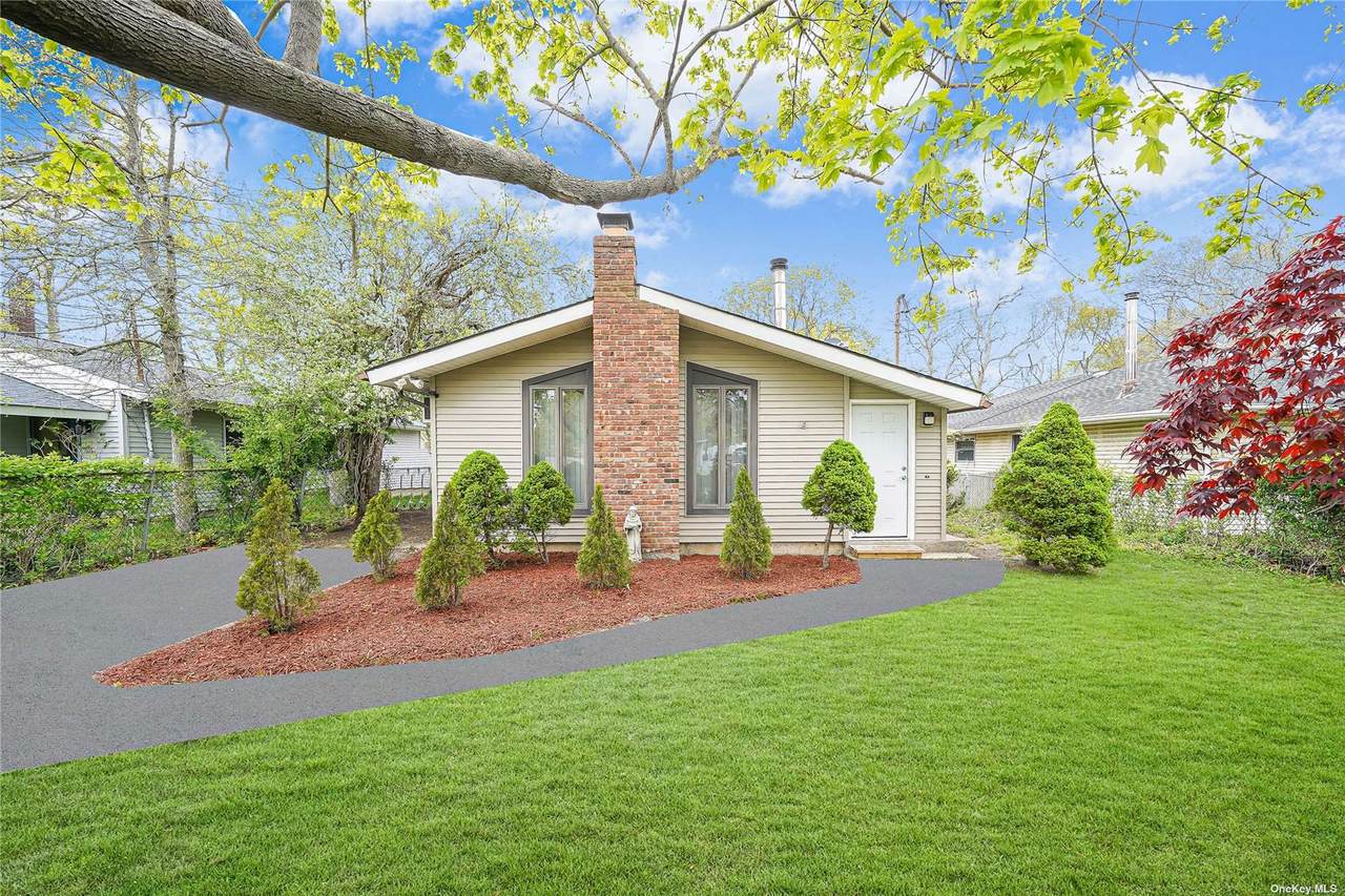 89 Baybright Drive - Photo 1
