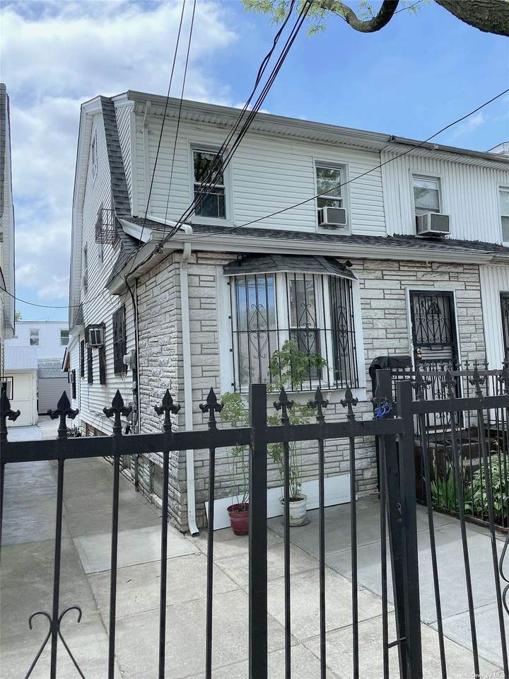 92-20 177th Street - Photo 1