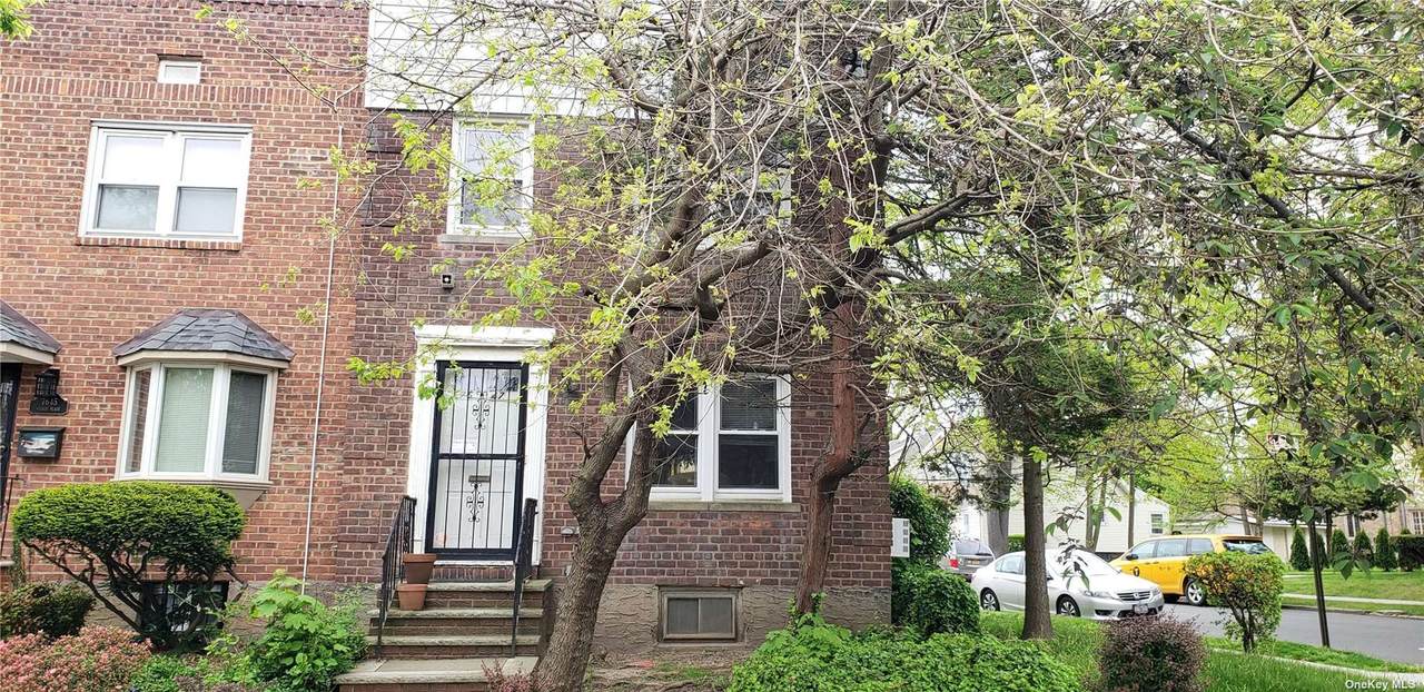76-47 Vleigh Place - Photo 1