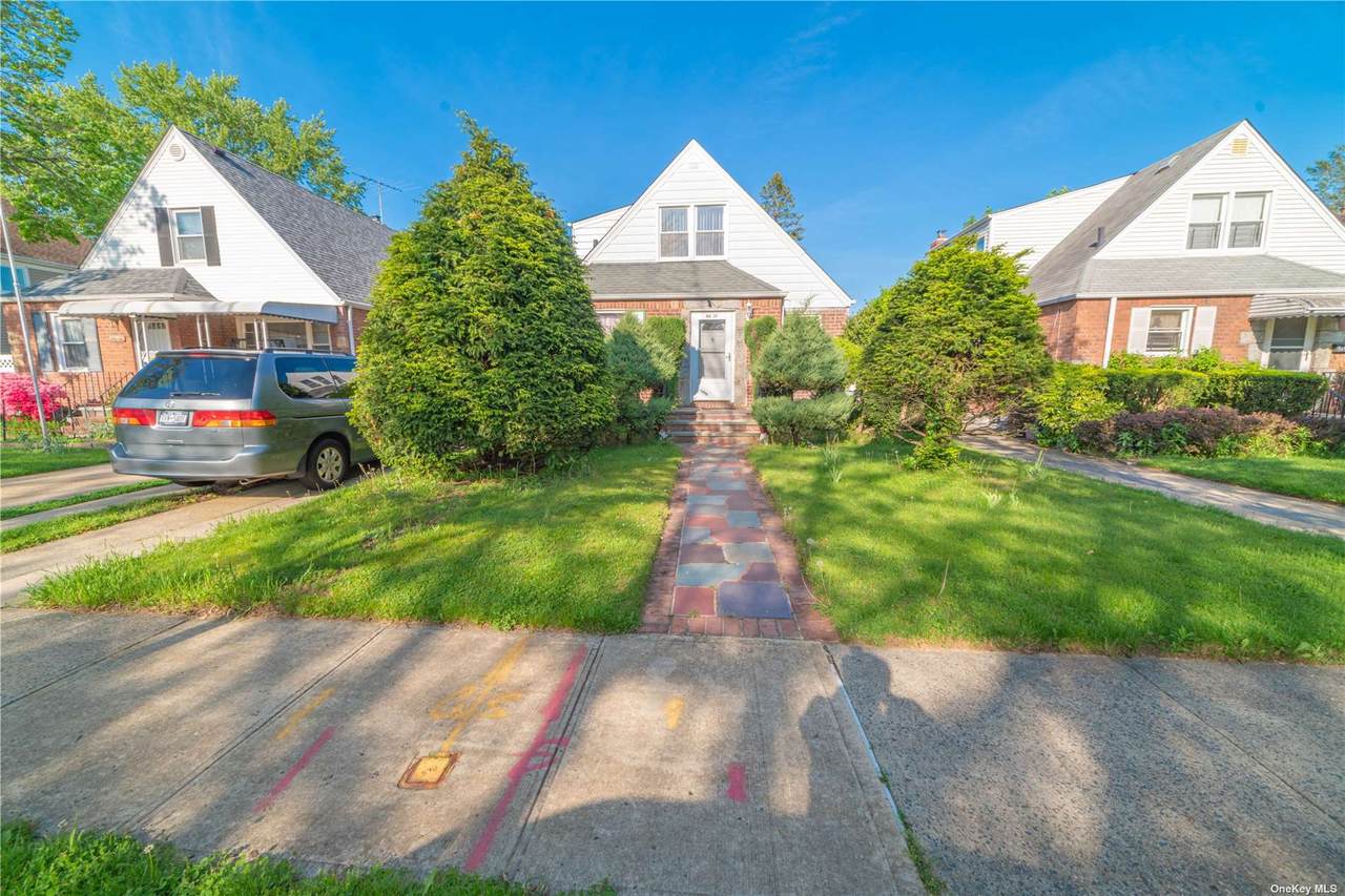 82-37 265th Street - Photo 1