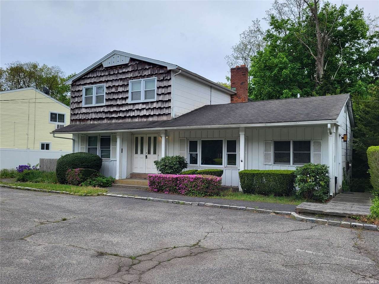 610 Veterans Highway - Photo 1
