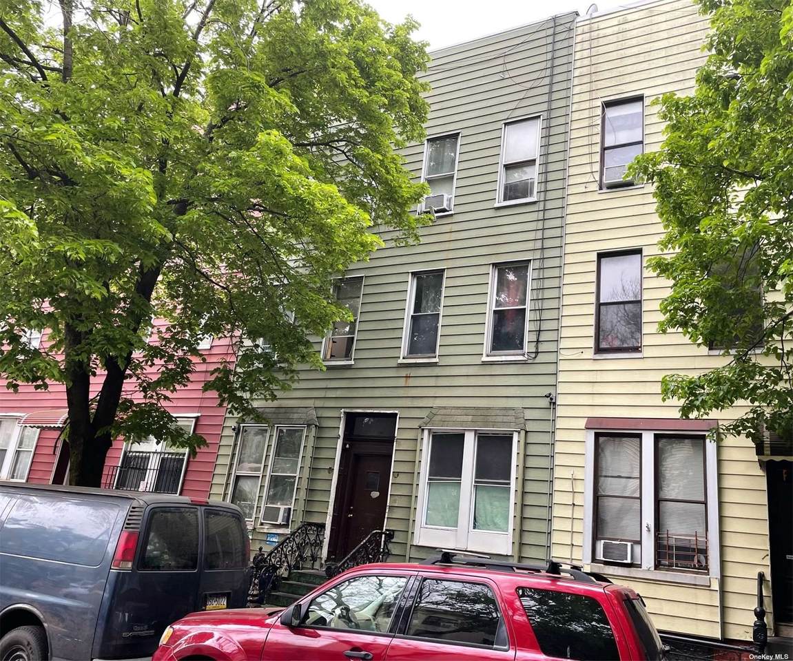 100 Eagle Street - Photo 1