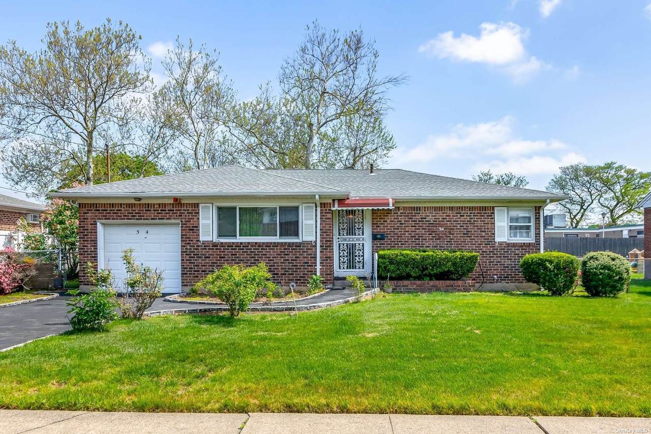 54 Felice Crescent - Photo 1