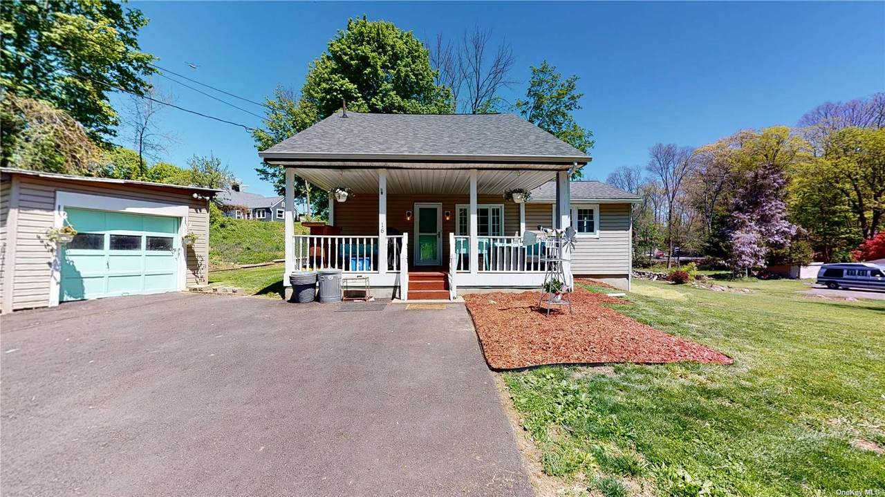 16 Carroll Street - Photo 1