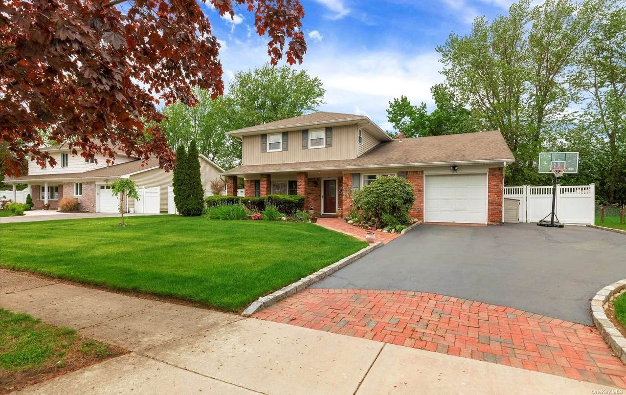 44 Carnegie Drive - Photo 1