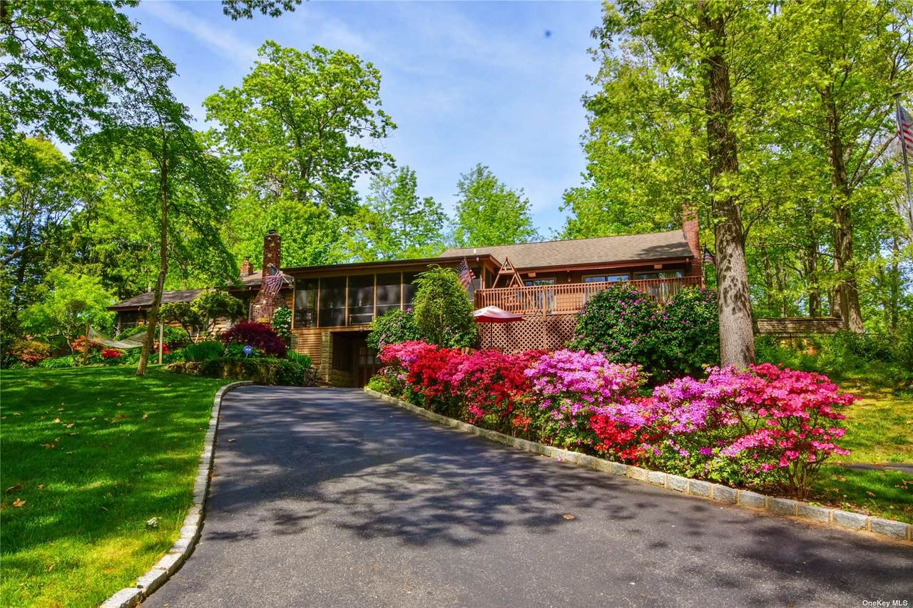 11 Laurel Hill Road - Photo 1