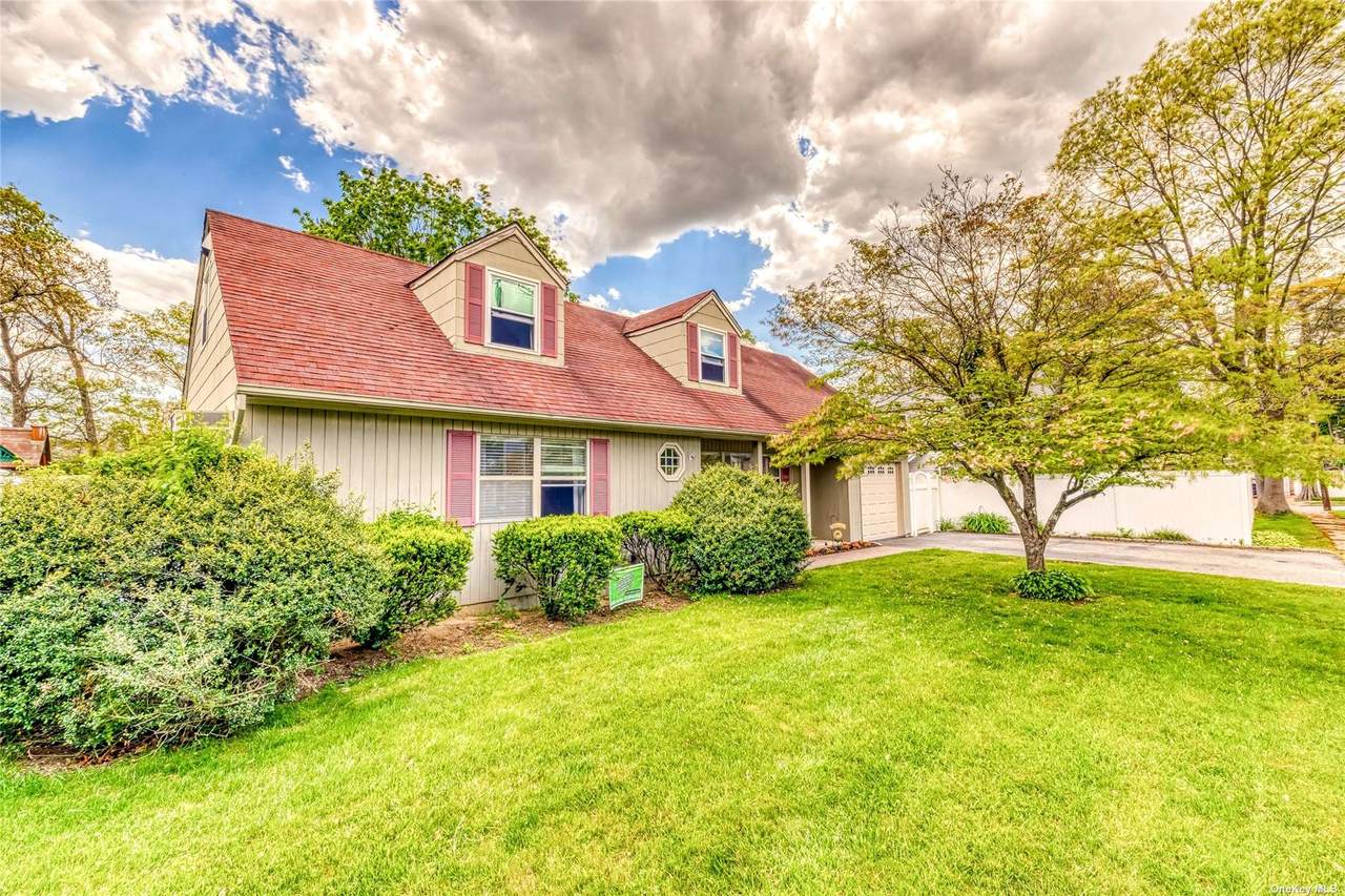 2174 Hamilton Road - Photo 1