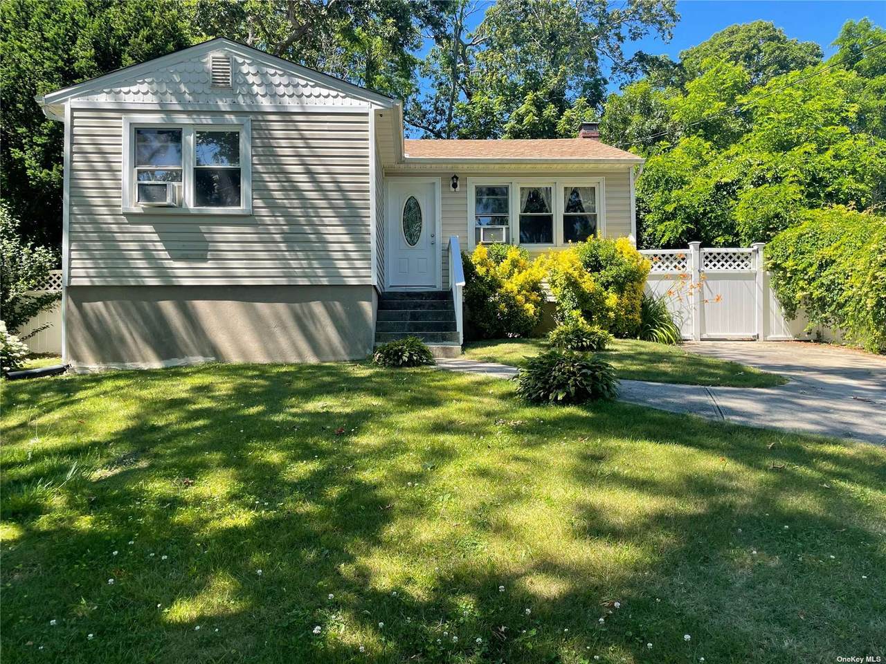 11 Edgewood Avenue - Photo 1