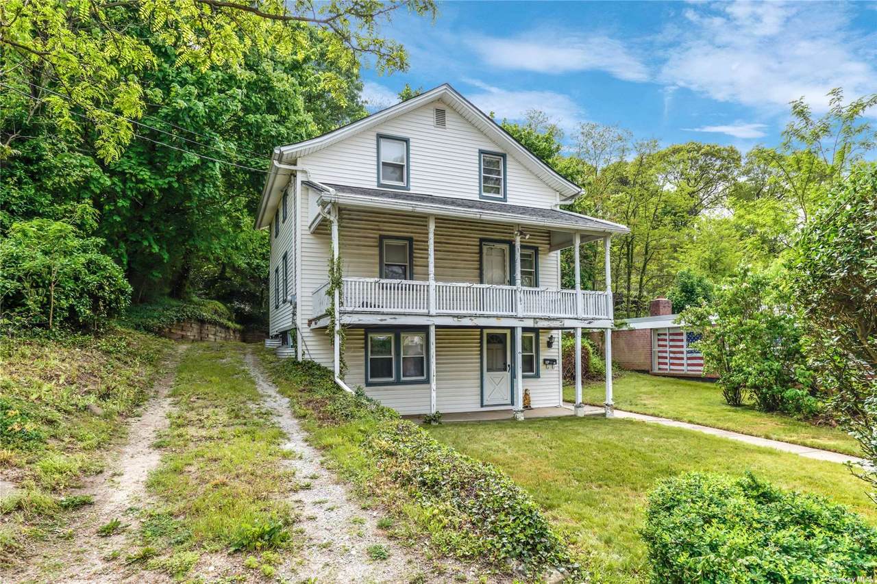 10 New York Avenue - Photo 1