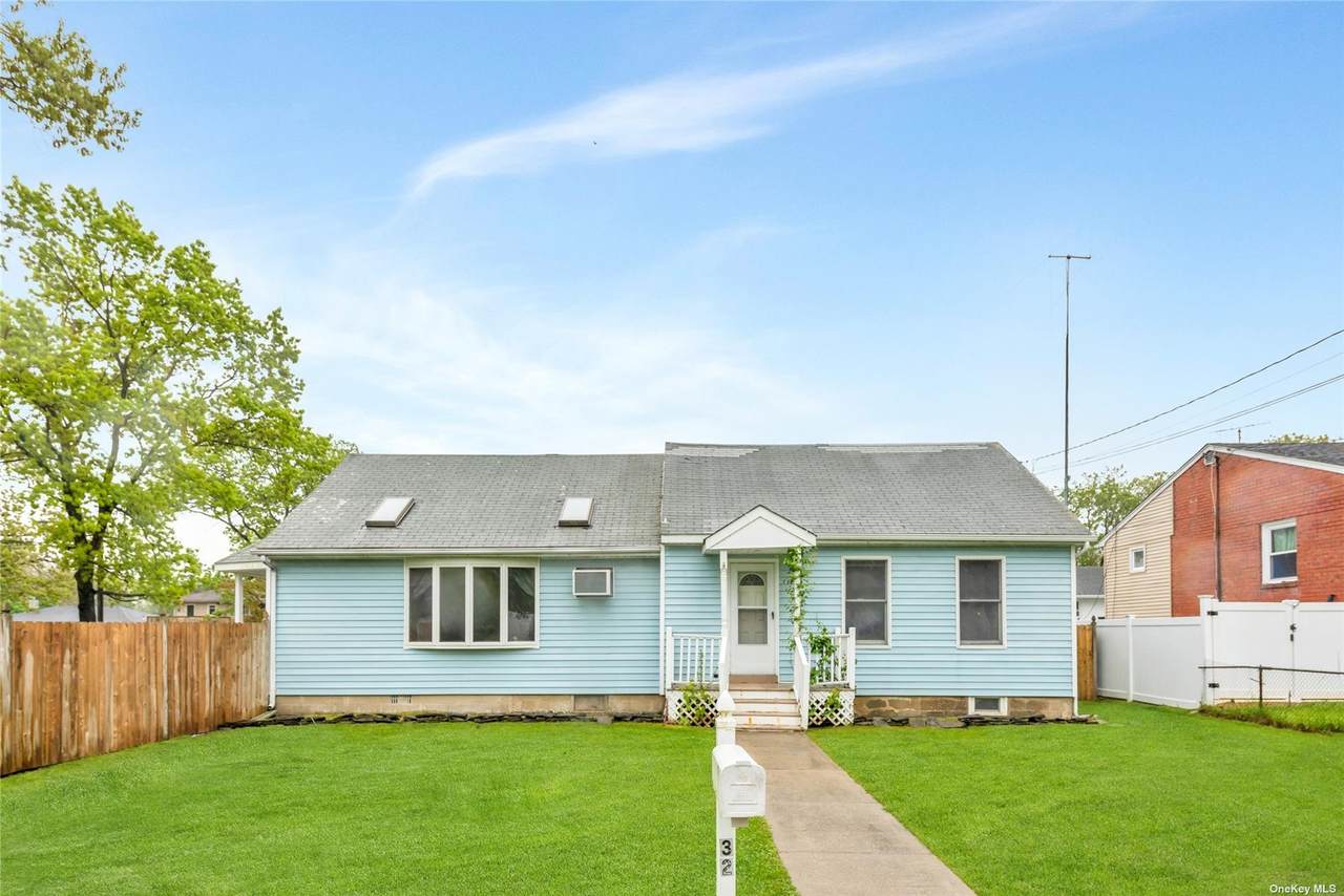 32 Freeport Street - Photo 1