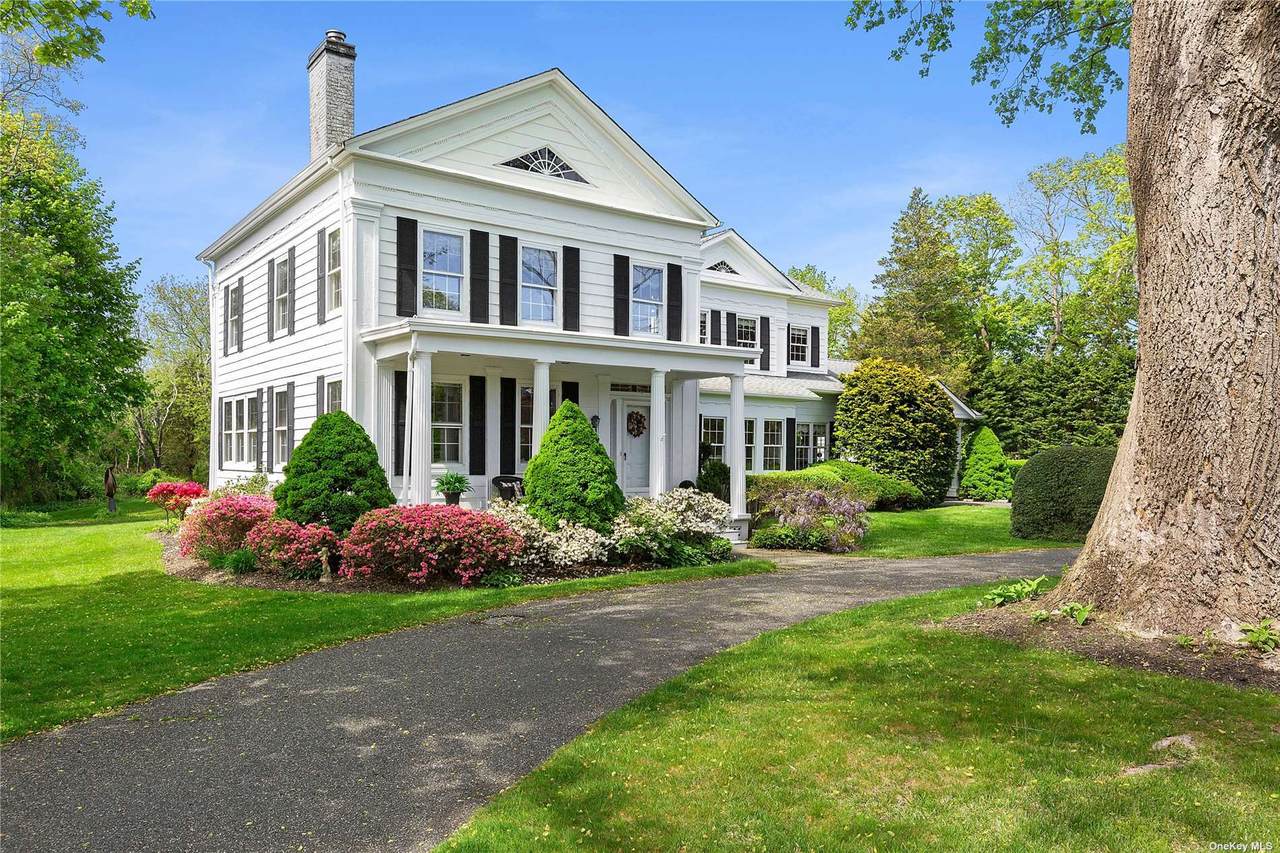 1728 Montauk - Photo 1
