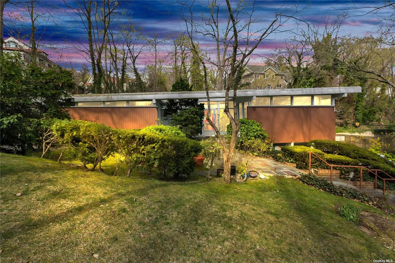 211 Shore Road - Photo 1