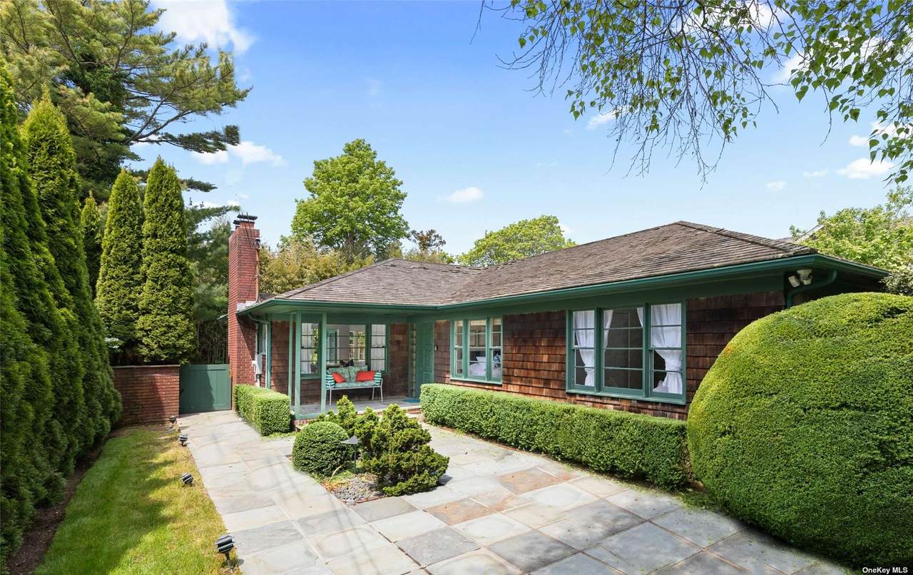 207 Halsey St. - Photo 1