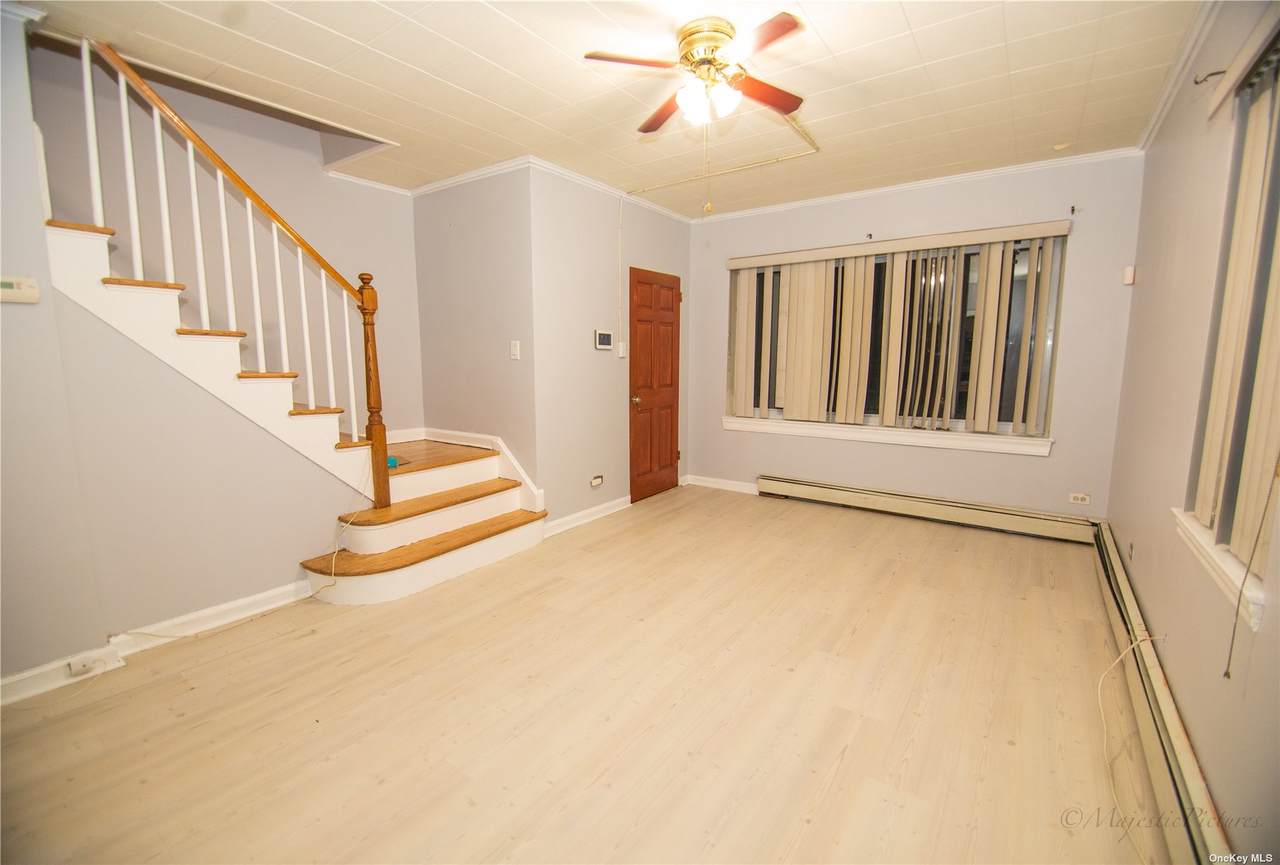 1044 Virginia Avenue - Photo 1