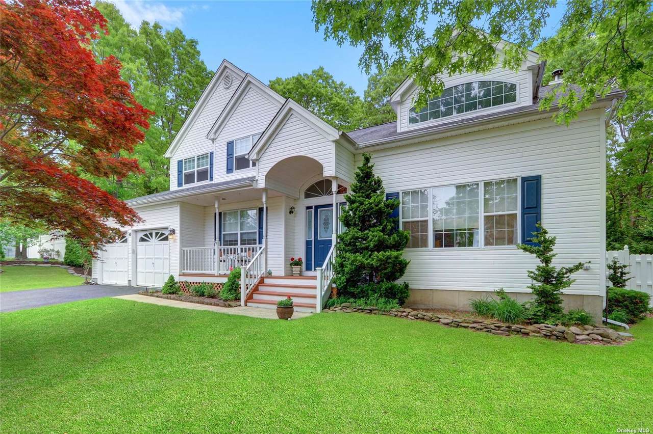 67 5th Avenue - Photo 1