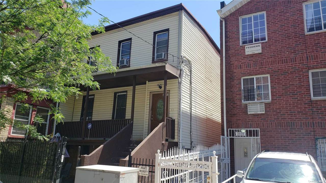 2022 Lafontaine Avenue - Photo 1