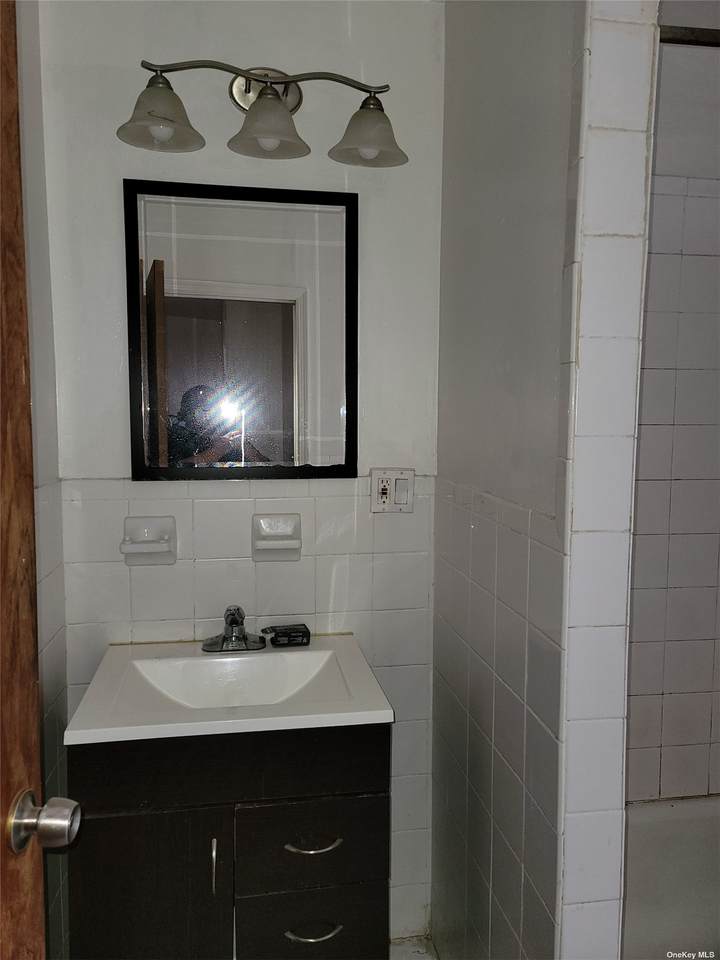 19 Jefferson Avenue - Photo 1
