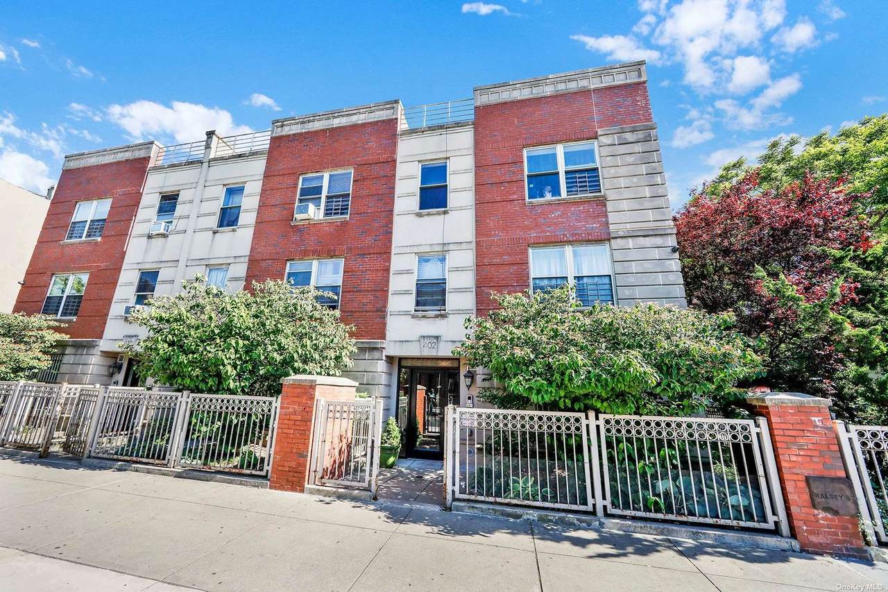 402 Halsey Street - Photo 1