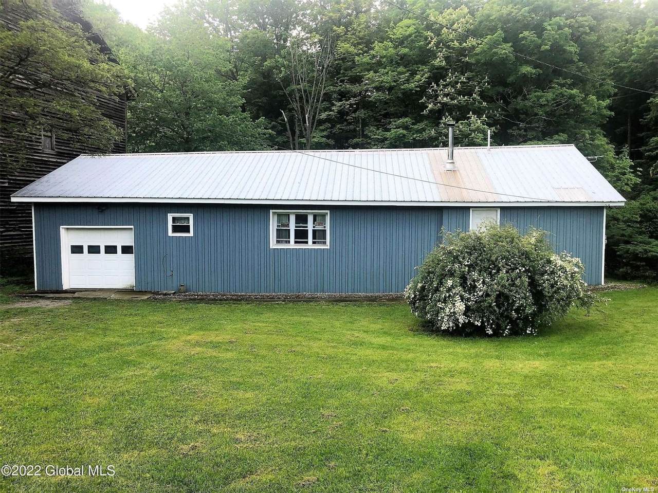 3258 County Hghway 31 - Photo 1