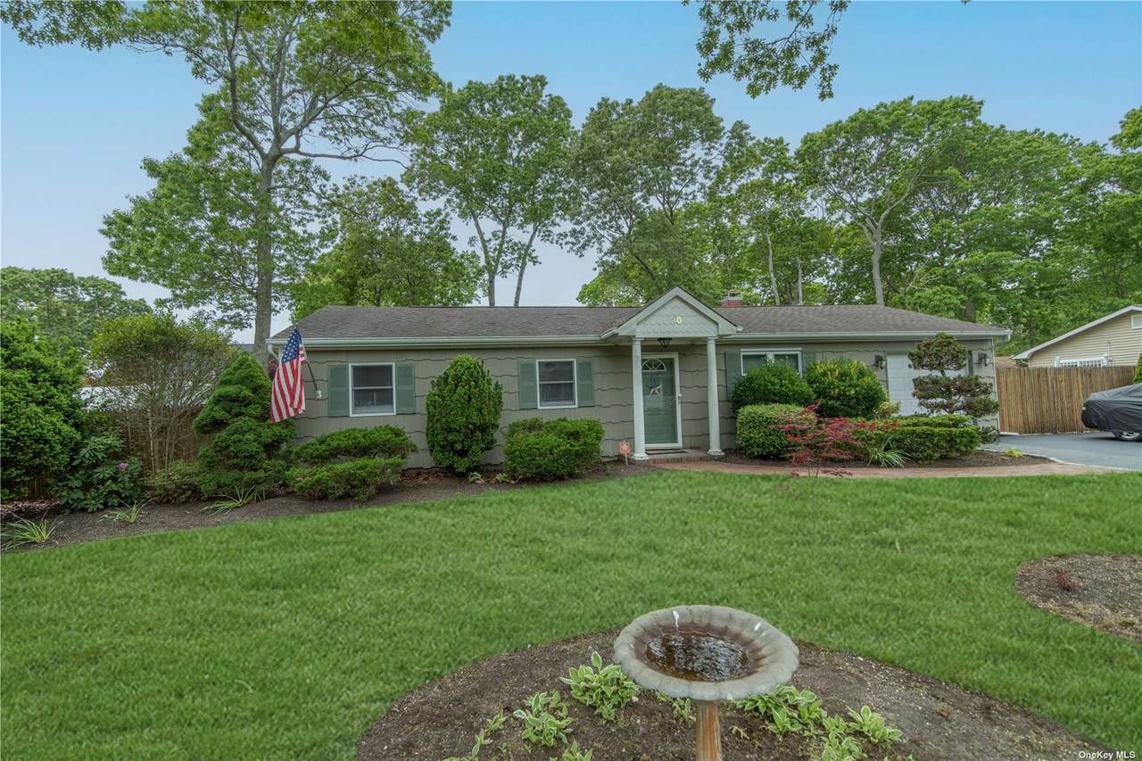 10 Wilson Avenue - Photo 1