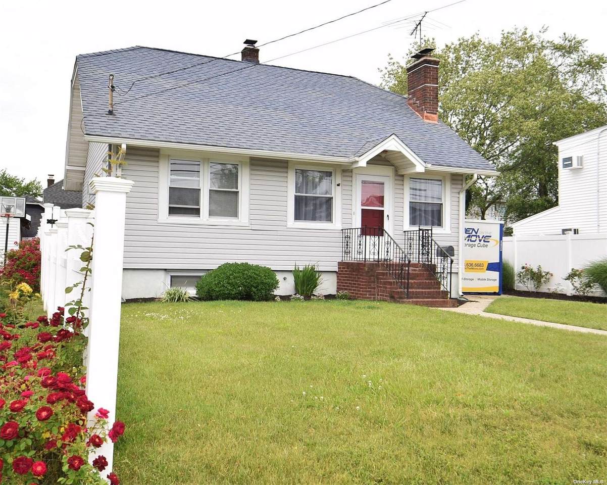 3304 2nd Street - Photo 1